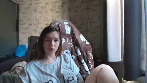 liliawoolf online show from June 27, 2026, 3:22 am