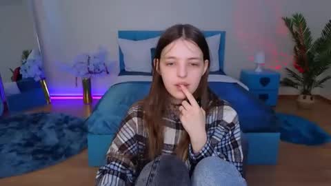 Lili Bakery online show from March 21, 2026, 5:12 am