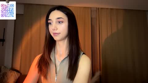 Lina online show from January 9, 2026, 10:22 pm