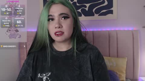 Snapshot of liliith_zeniith chatting on April 6, 2026, 8:32 pm Liliith online show from April 6, 2026, 8:32 pm