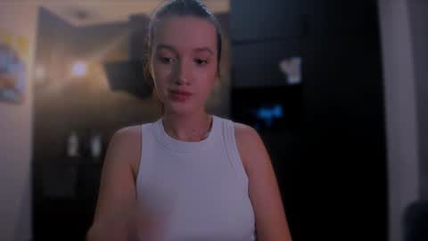 Snapshot of lililaluna chatting on January 27, 2025, 5:58 pm ... online show from January 27, 2025, 5:58 pm