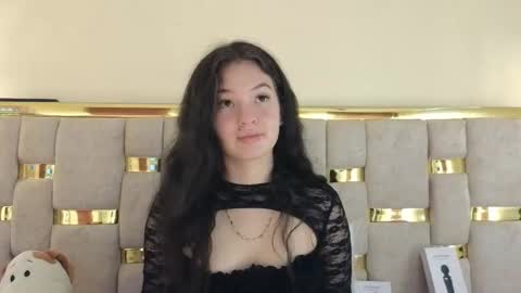 lilimini online show from February 14, 2026, 7:54 pm