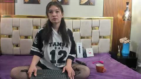 lilimini online show from May 11, 2026, 8:50 pm