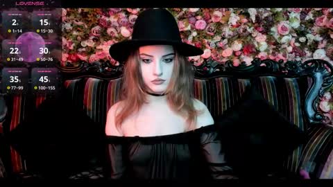 Snapshot of lilit_el_ chatting on November 23, 2025, 1:22 pm lilit_el_ online show from November 23, 2025, 1:22 pm