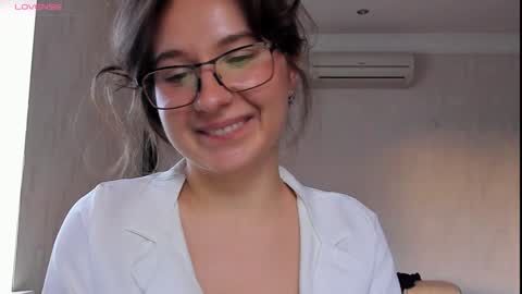 lilith online show from December 15, 2024, 8:41 am