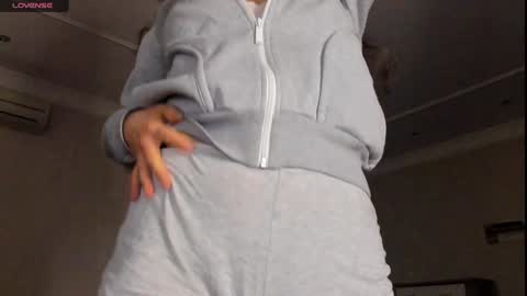 lilith online show from January 19, 2025, 6:21 pm