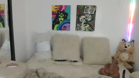 Lilith Magenta online show from April 26, 2026, 7:17 am