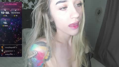 Snapshot of lilith_parker chatting on December 14, 2024, 2:34 am Lilith Parker online show from December 14, 2024, 2:34 am