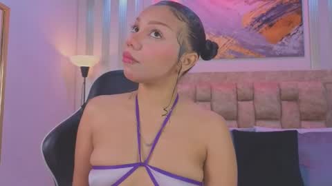Snapshot of lilith_pink__ chatting on June 4, 2026, 3:01 am Lilith pink online show from June 4, 2026, 3:01 am