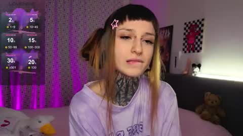 lilith_poison online show from November 15, 2025, 6:15 pm