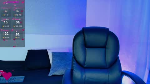 Lilith  online show from November 22, 2025, 1:43 pm