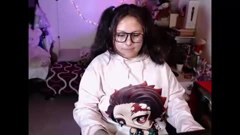 lilith_tyler online show from December 17, 2025, 9:59 am