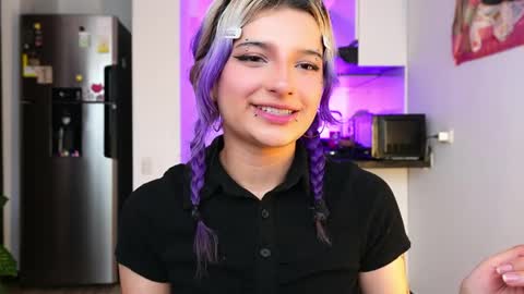 LILITH 200 LIKES   Thursday Clown Costume M online show from April 9, 2026, 5:40 pm