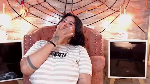 lilithcb_ online show from October 21, 2025, 9:59 pm