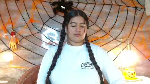 lilithcb_ online show from October 22, 2025, 9:03 pm