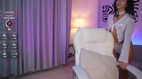 Snapshot of lilithhfosterr chatting on March 9, 2025, 9:57 pm Lili online show from March 9, 2025, 9:57 pm