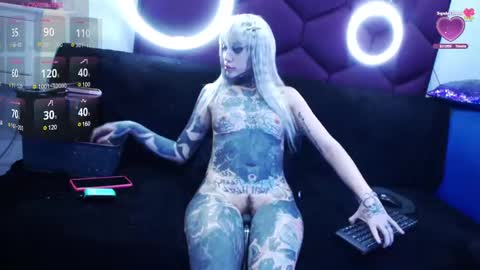 Tifon Mary - Indepent model  online show from February 22, 2025, 1:00 am