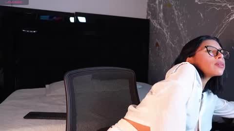 Lilith luxorr online show from November 24, 2025, 1:00 pm