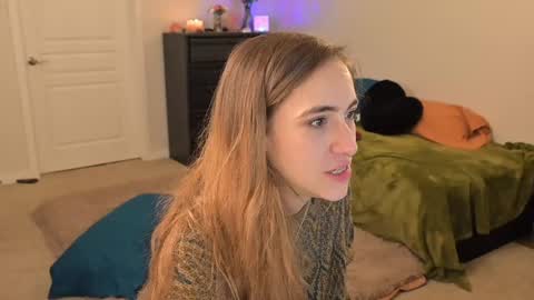 Snapshot of lilithoftrees chatting on February 7, 2025, 5:31 am L online show from February 7, 2025, 5:31 am