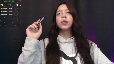 Snapshot of lilithwallkeer chatting on December 18, 2024, 3:26 am Maria online show from December 18, 2024, 3:26 am