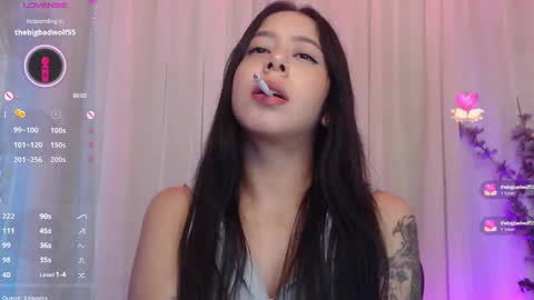 Snapshot of lilithwallkeer chatting on February 18, 2025, 6:26 am Maria online show from February 18, 2025, 6:26 am