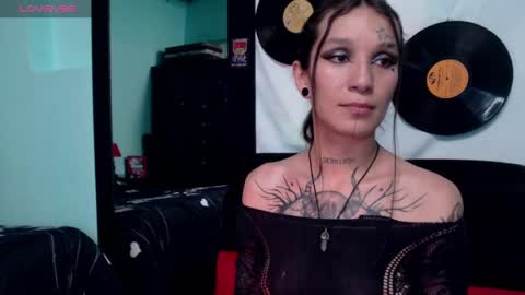 Snapshot of lilithword chatting on December 13, 2024, 7:53 pm Call me Lilith online show from December 13, 2024, 7:53 pm