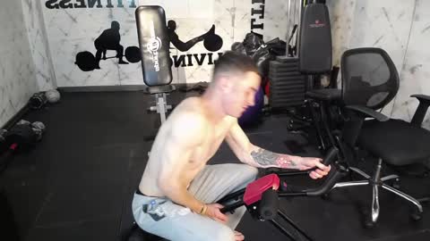 Lil James online show from November 27, 2025, 7:49 pm