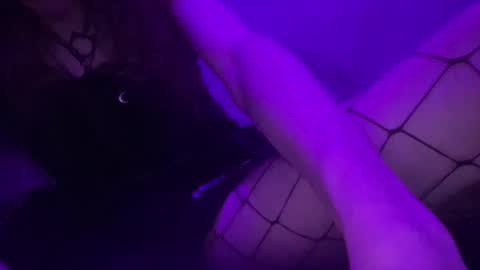 Snapshot of lilkitten1994 chatting on November 3, 2025, 1:19 am CurlyCutie online show from November 3, 2025, 1:19 am