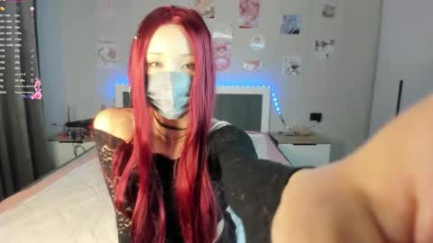 Snapshot of lilla_kiem chatting on February 20, 2026, 11:54 am Chaerin online show from February 20, 2026, 11:54 am