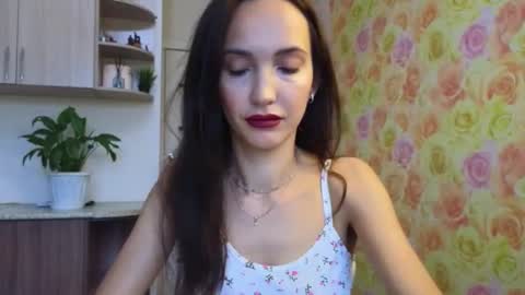 Lillian online show from October 16, 2025, 5:08 am