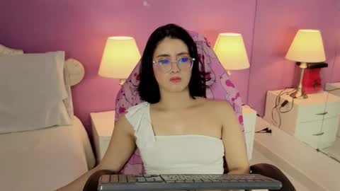 Snapshot of lillianderson chatting on October 24, 2025, 11:50 am lillianderson - Next stream start at 0700hs GTM-3 online show from October 24, 2025, 11:50 am