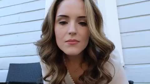 lilly_adams88 online show from February 27, 2026, 10:10 pm