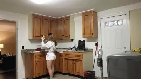 lilly_adams88 online show from March 3, 2026, 2:50 am