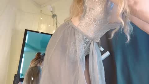 Lilly online show from February 1, 2025, 9:11 am