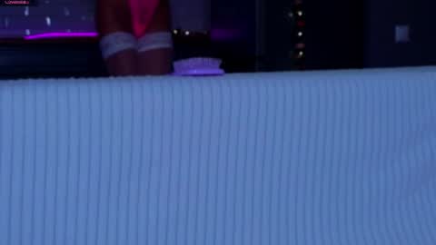 lilly_lux online show from May 20, 2026, 12:55 pm