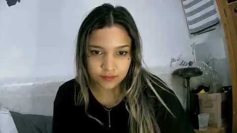 Sey - Lilly  online show from March 29, 2026, 9:37 pm