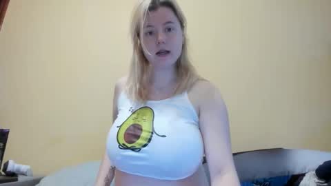 Snapshot of lillydepp chatting on December 14, 2025, 11:26 am Lilly Depp online show from December 14, 2025, 11:26 am