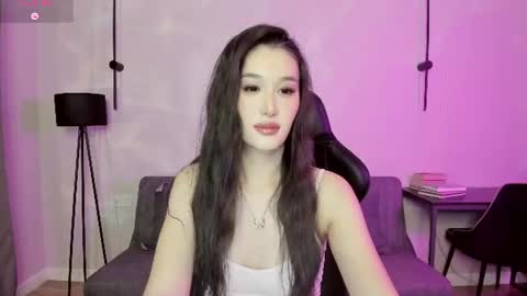 Lilly online show from June 25, 2026, 6:23 pm