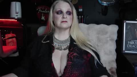 Lillyth Eden online show from January 7, 2026, 6:27 am