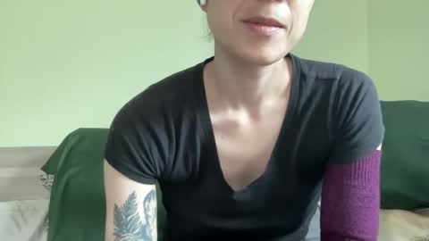 lilmissandria online show from May 26, 2026, 6:37 pm
