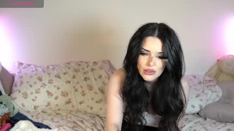 Snapshot of lilsibby chatting on June 5, 2026, 12:28 am sibby online show from June 5, 2026, 12:28 am