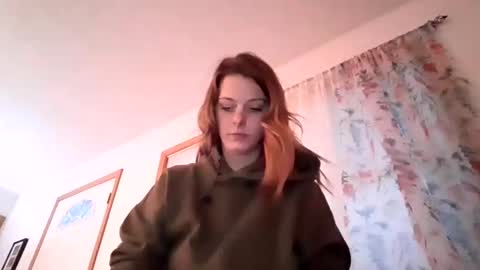 Luna online show from February 22, 2026, 12:01 am