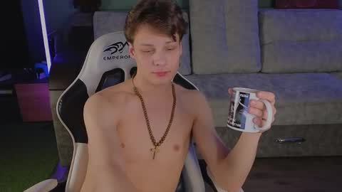 Snapshot of lilteddyboy chatting on April 3, 2026, 1:14 am lilteddyboy online show from April 3, 2026, 1:14 am