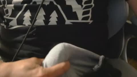 liltorobull online show from March 26, 2026, 5:13 am