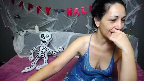 Snapshot of lilugrants chatting on October 31, 2025, 8:10 pm lilugrants online show from October 31, 2025, 8:10 pm