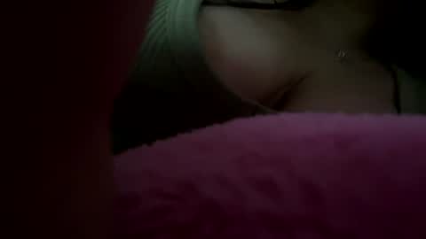 Snapshot of liluu_lovee chatting on July 12, 2026, 7:05 pm liluu_lovee online show from July 12, 2026, 7:05 pm