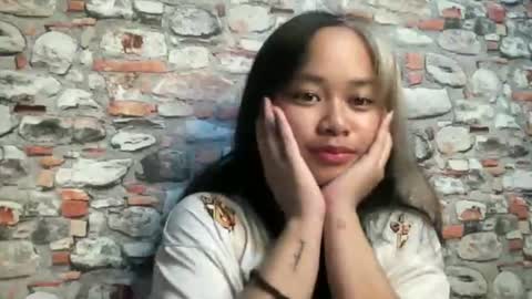 lilvixenbaby24 online show from July 15, 2026, 2:44 pm