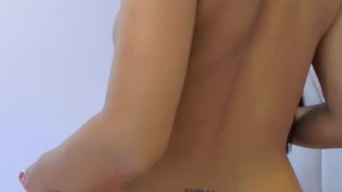 Snapshot of lily__star chatting on June 18, 2026, 9:14 am lily online show from June 18, 2026, 9:14 am