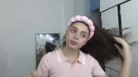 lily_anal_squirt online show from April 7, 2026, 2:34 am