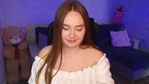 lily_baker_ online show from June 17, 2026, 10:28 am
